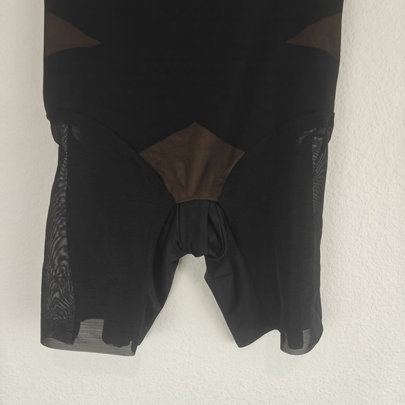 Honeylove SuperPower Shapewear Shorts XL | High-Waist Sculpting Seamless Shorts - Picture 5 of 11
